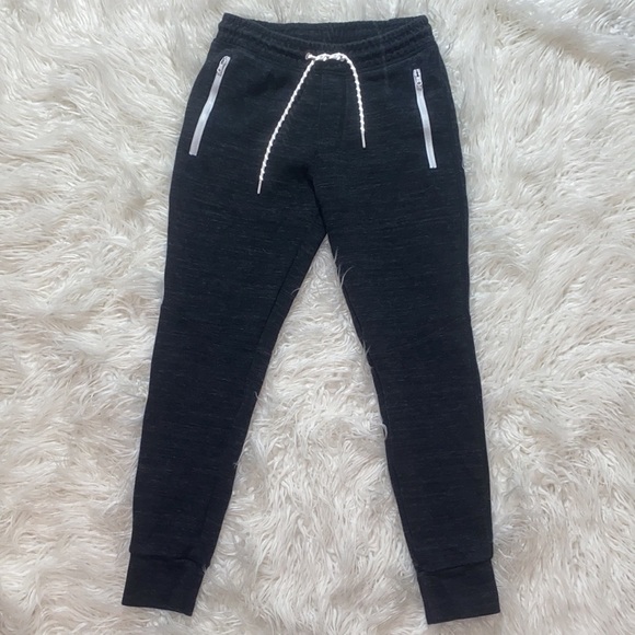 American Eagle Outfitters Other - ‼️2/50.00 AE Stylish Sweats Easywear